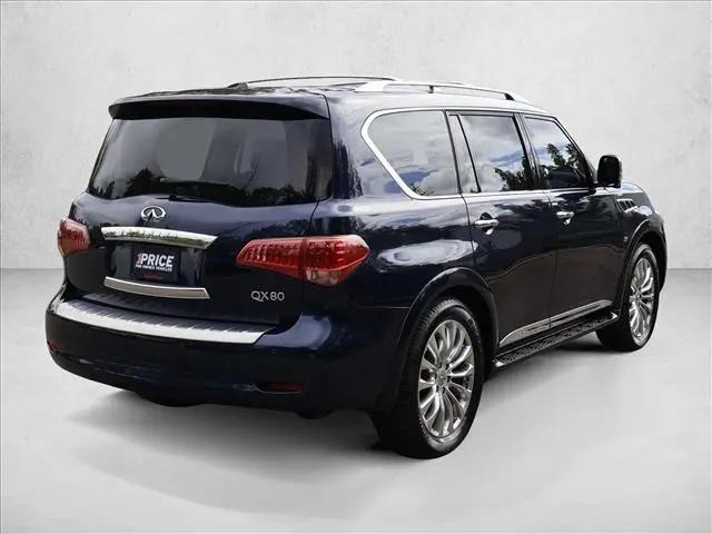 2017 INFINITI QX80 Standard