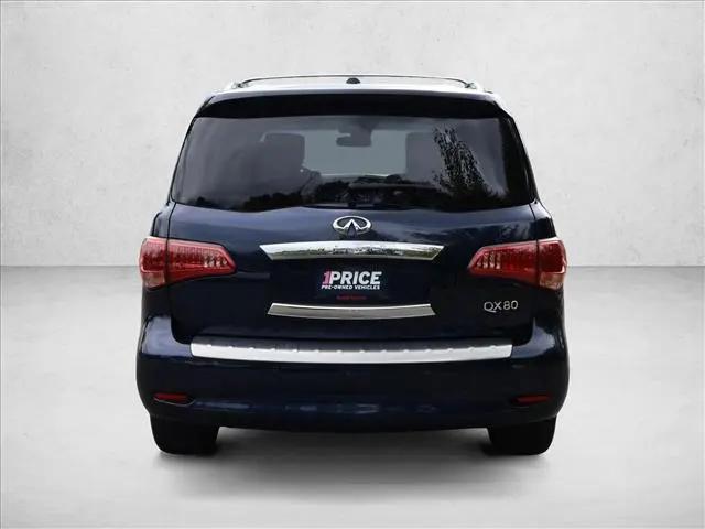 2017 INFINITI QX80 Standard