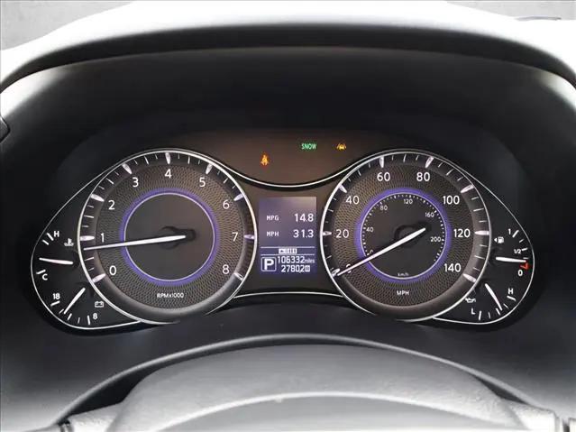 2017 INFINITI QX80 Standard