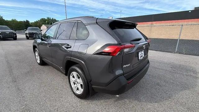 2020 Toyota RAV4 Hybrid LE