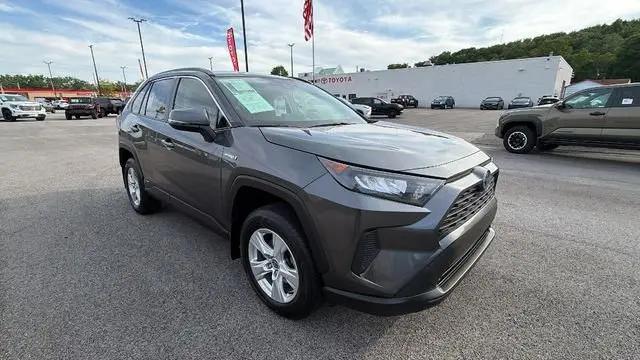 2020 Toyota RAV4 Hybrid LE