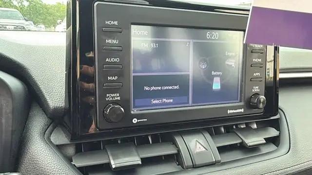 2020 Toyota RAV4 Hybrid LE