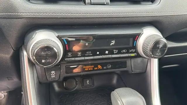 2020 Toyota RAV4 Hybrid LE