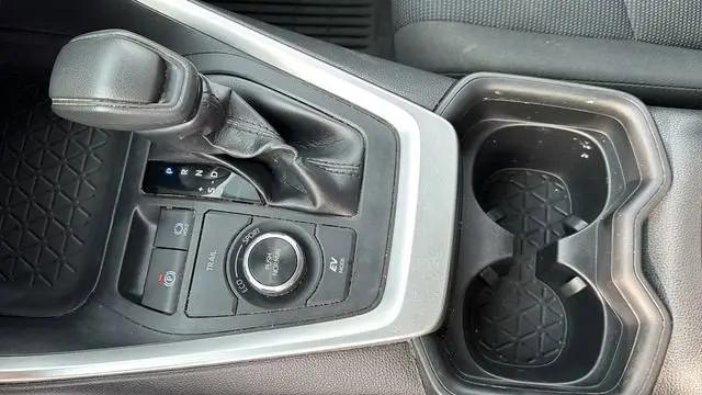 2020 Toyota RAV4 Hybrid LE