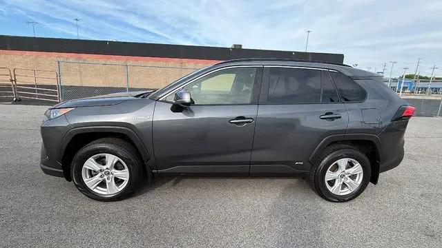 2020 Toyota RAV4 Hybrid LE