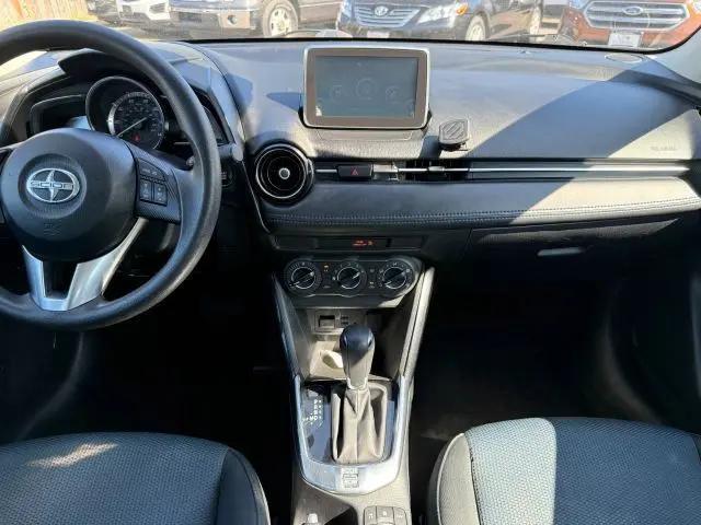 2016 Scion iA Base