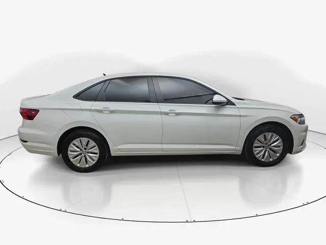 2019 Volkswagen Jetta 1.4T R-Line