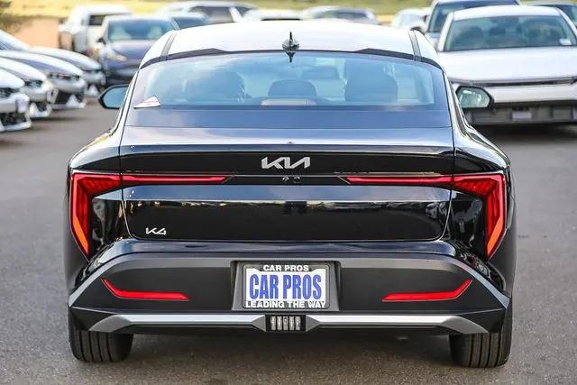 2026 Kia K4 EX