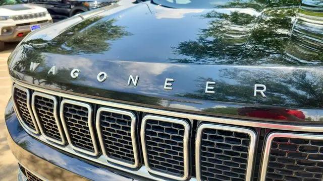 2024 Jeep Wagoneer Series II