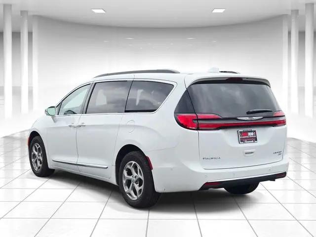 2022 Chrysler Pacifica Limited AWD