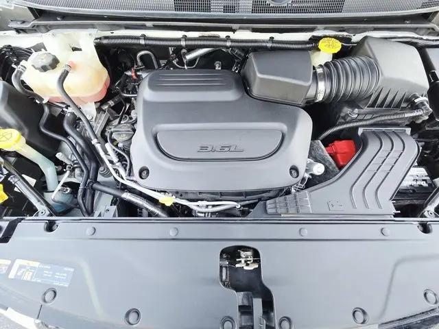 2022 Chrysler Pacifica Limited AWD