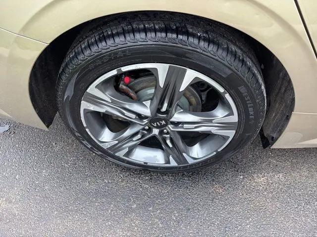 2021 Kia K5 EX