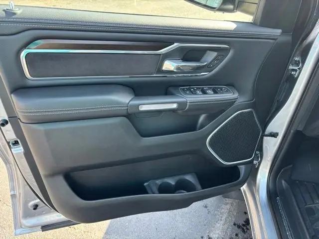 2022 Ram 1500 Laramie Crew Cab 4x4 5'7" Box