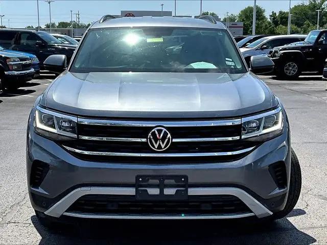 2022 Volkswagen Atlas 3.6L V6 SE w/Technology