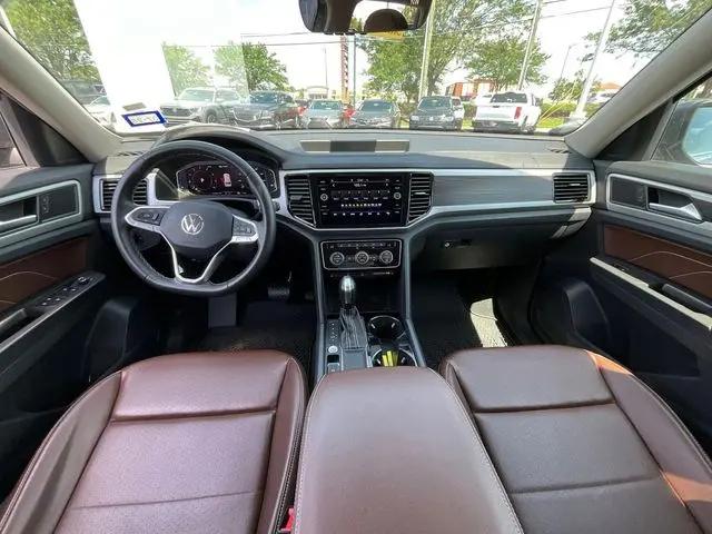 2022 Volkswagen Atlas 3.6L V6 SE w/Technology