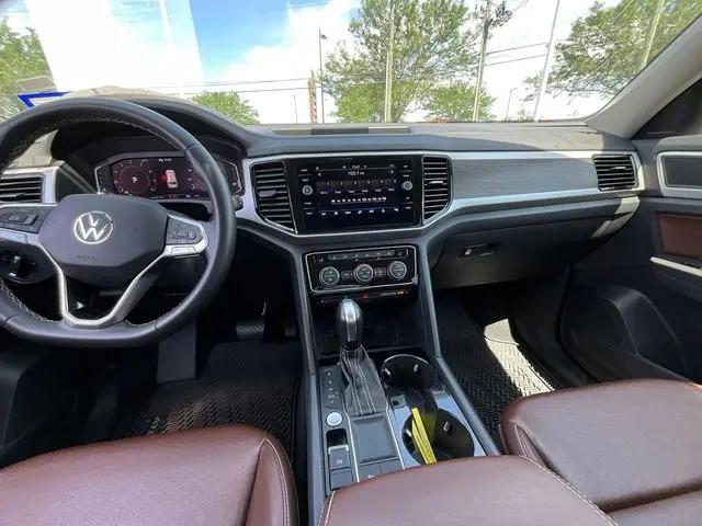 2022 Volkswagen Atlas 3.6L V6 SE w/Technology