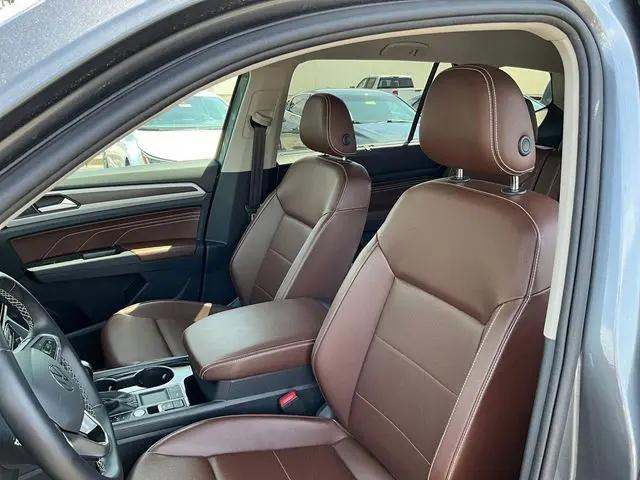 2022 Volkswagen Atlas 3.6L V6 SE w/Technology