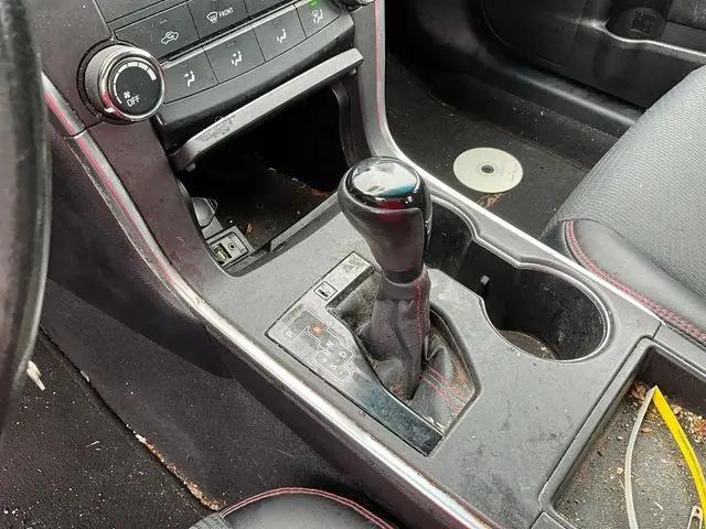 2016 Toyota Camry XLE