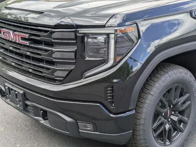 2026 GMC Sierra 1500 Crew Cab, Short Bed, Elevation, 4WD
