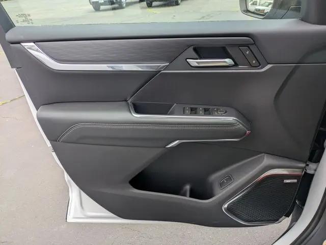 2026 GMC Acadia Elevation AWD