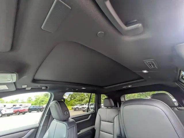 2026 GMC Acadia Elevation AWD