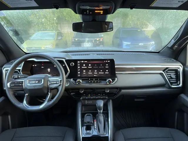 2024 GMC Canyon 2WD Elevation