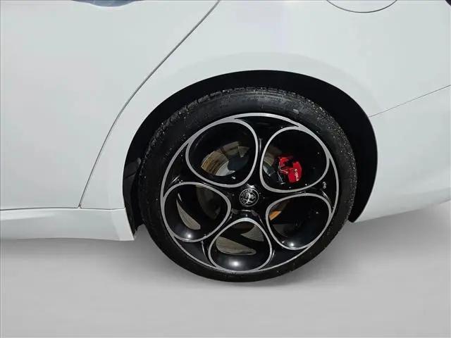 2023 Alfa Romeo Giulia Veloce RWD