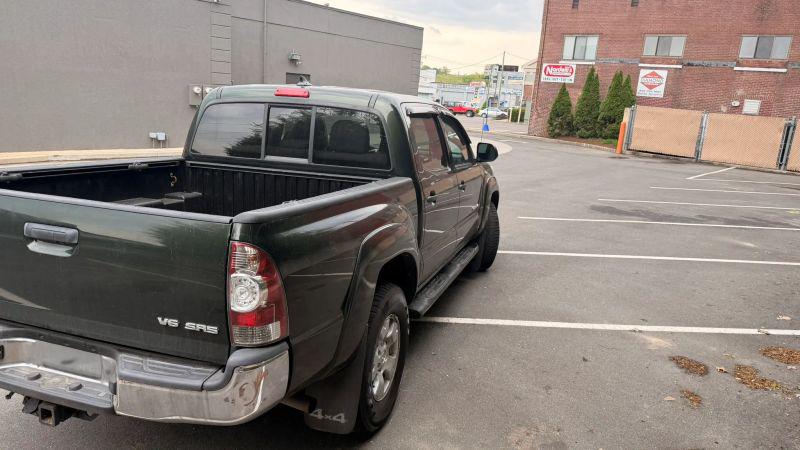 2014 Toyota Tacoma Base V6