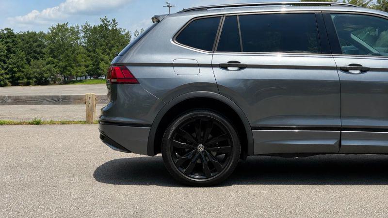 2020 Volkswagen Tiguan 2.0T SE R-Line Black