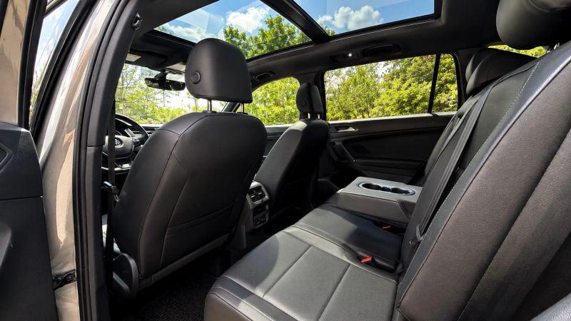 2020 Volkswagen Tiguan 2.0T SE R-Line Black