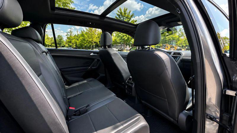 2020 Volkswagen Tiguan 2.0T SE R-Line Black