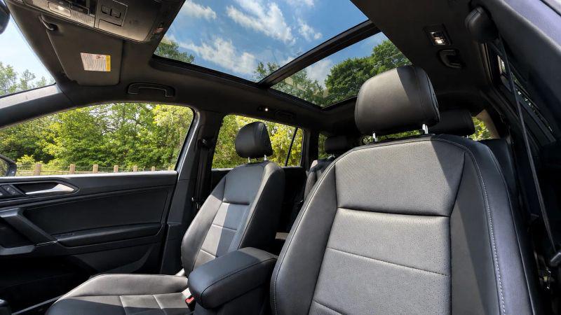 2020 Volkswagen Tiguan 2.0T SE R-Line Black