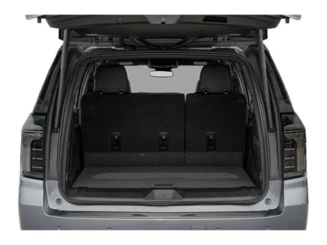 2026 Chevrolet Suburban LT, 4WD