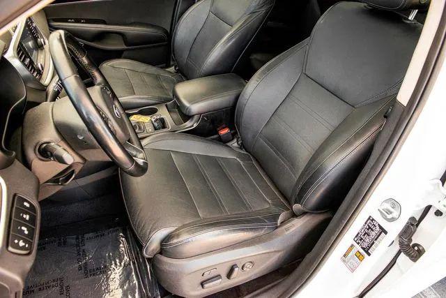 2016 Kia Sorento 3.3L SX