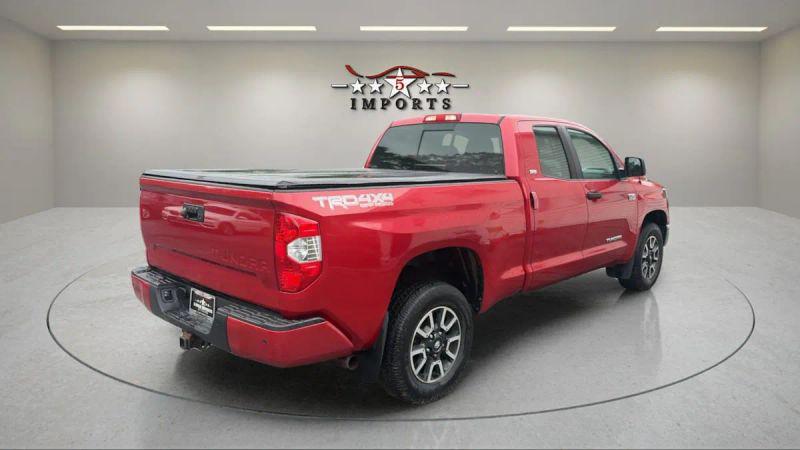2016 Toyota Tundra SR5 5.7L V8