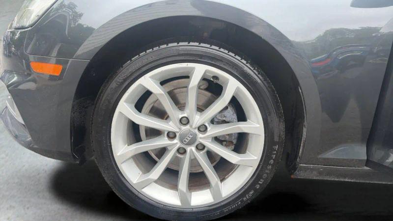2019 Audi A4 40 Premium