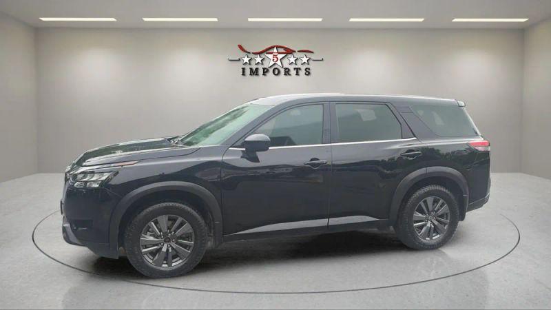 2023 Nissan Pathfinder S FWD
