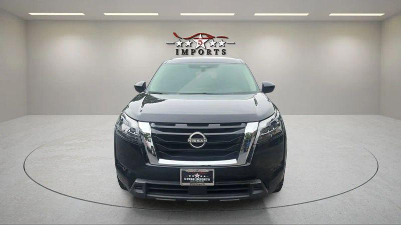 2023 Nissan Pathfinder S FWD