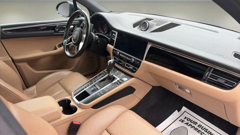 2019 Porsche Macan Base