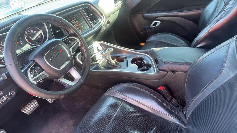 2016 Dodge Challenger SXT Plus