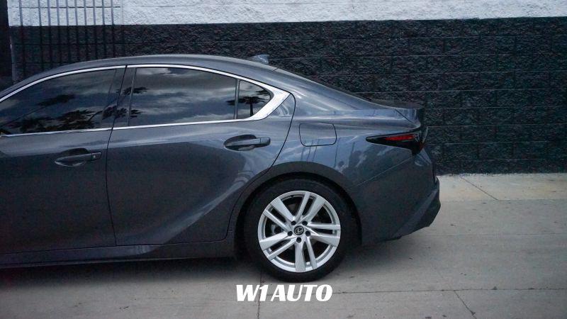2023 Lexus IS 300 300