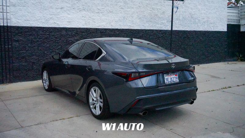 2023 Lexus IS 300 300