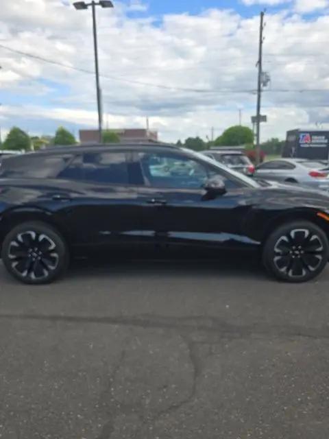 2024 Chevrolet V Blazer eAWD RS