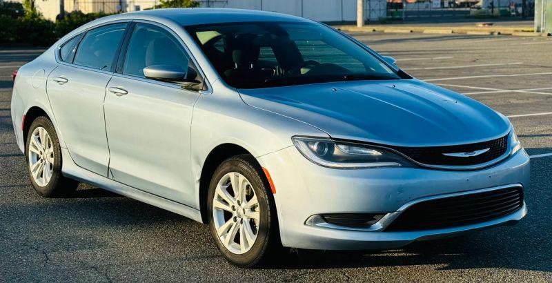 2015 Chrysler 200 Limited