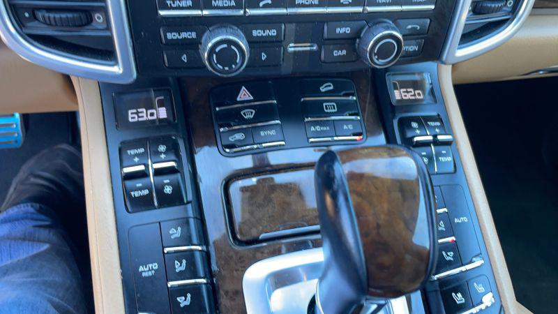 2016 Porsche Cayenne S