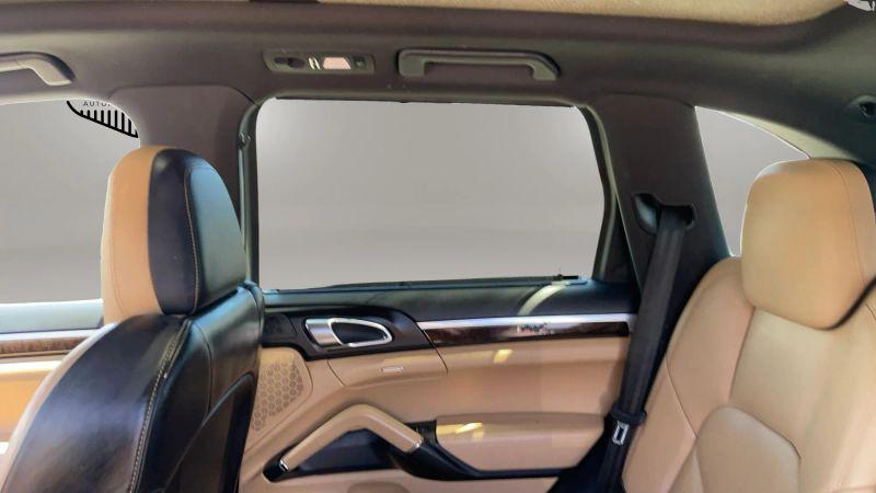 2016 Porsche Cayenne S