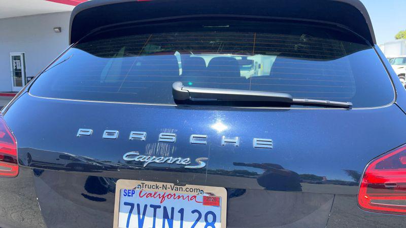 2016 Porsche Cayenne S