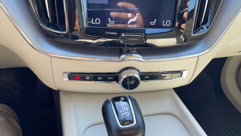 2018 Volvo XC60 T6 Momentum