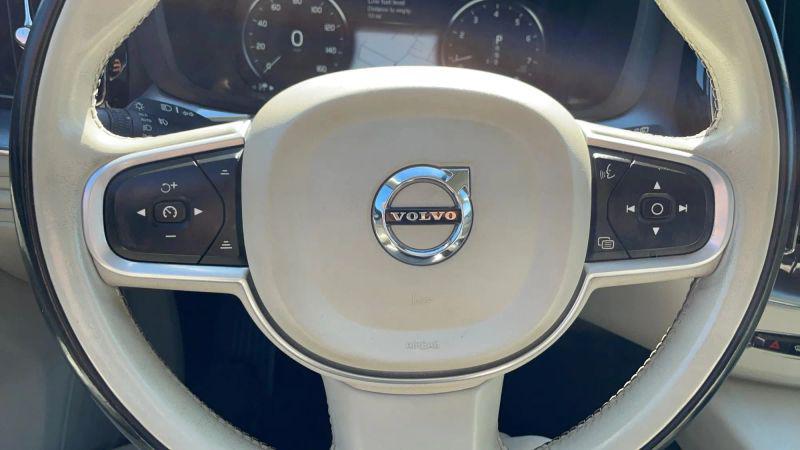 2018 Volvo XC60 T6 Momentum