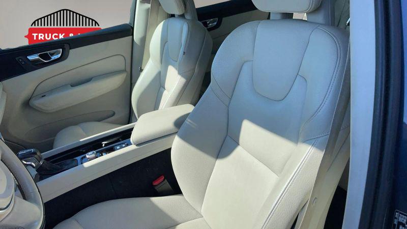 2018 Volvo XC60 T6 Momentum